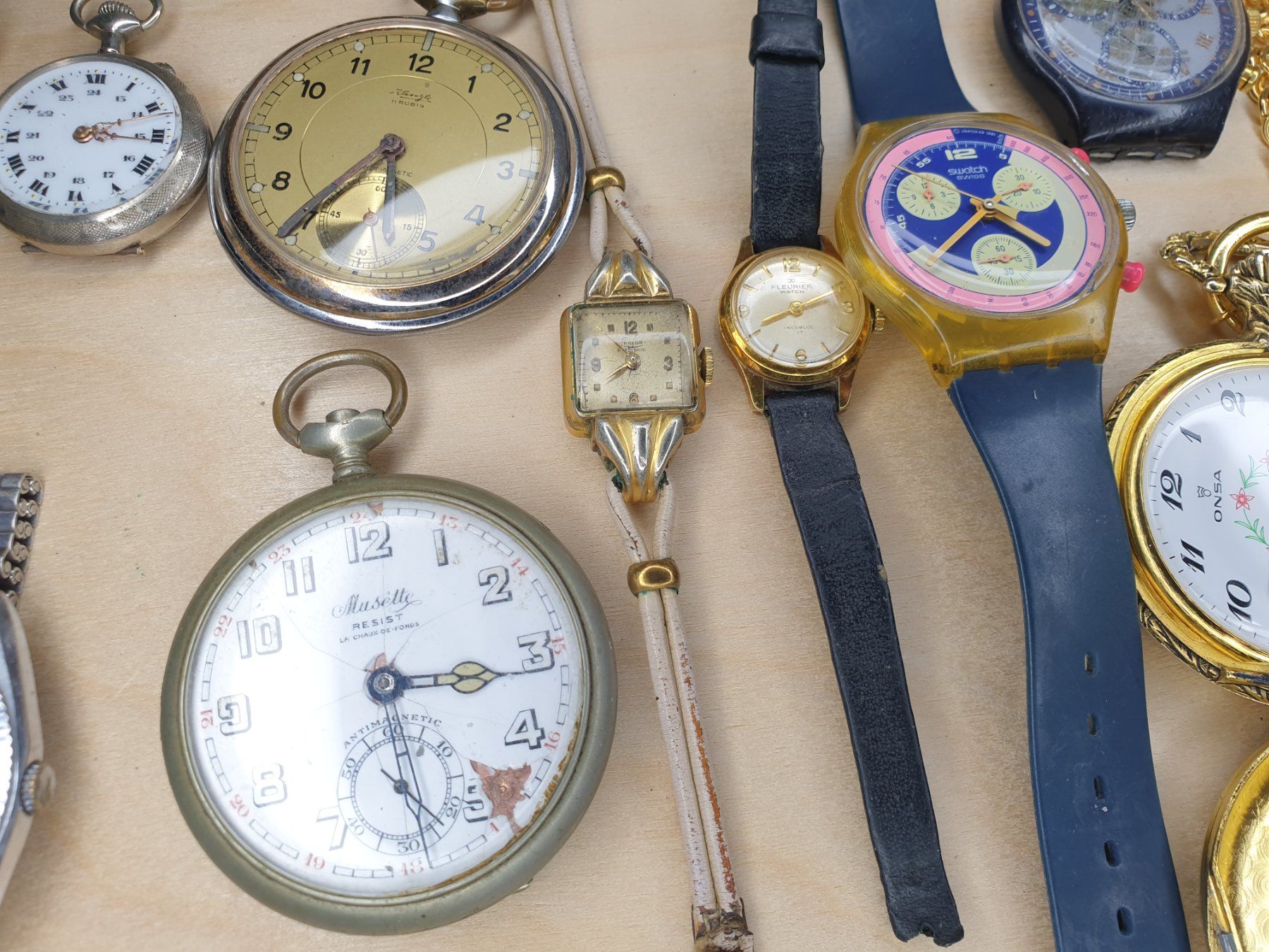 Orologi: Lot de montre – Difettoso da Posieux venduto da Csardas. 3