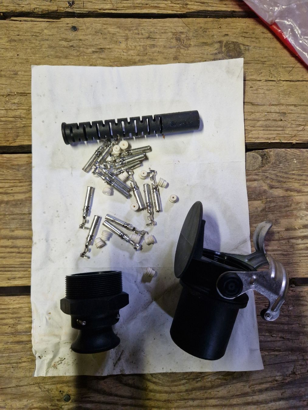 Toutes les pièces détachées: Steckverbinder Konnektor 15 polig – Neuf (Voir description) à Oberhof par Radazi