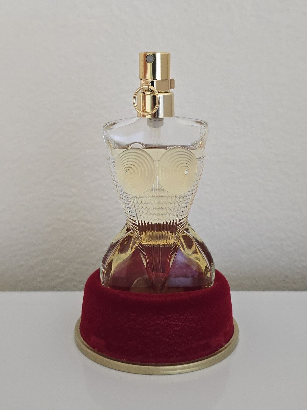 Jean Paul Gaultier Profumi & Eau de Toilette: Divine de Jean-Paul Gaultier – Nuovo (secondo la descrizione) da Courtelary venduto da syllou1978 1
