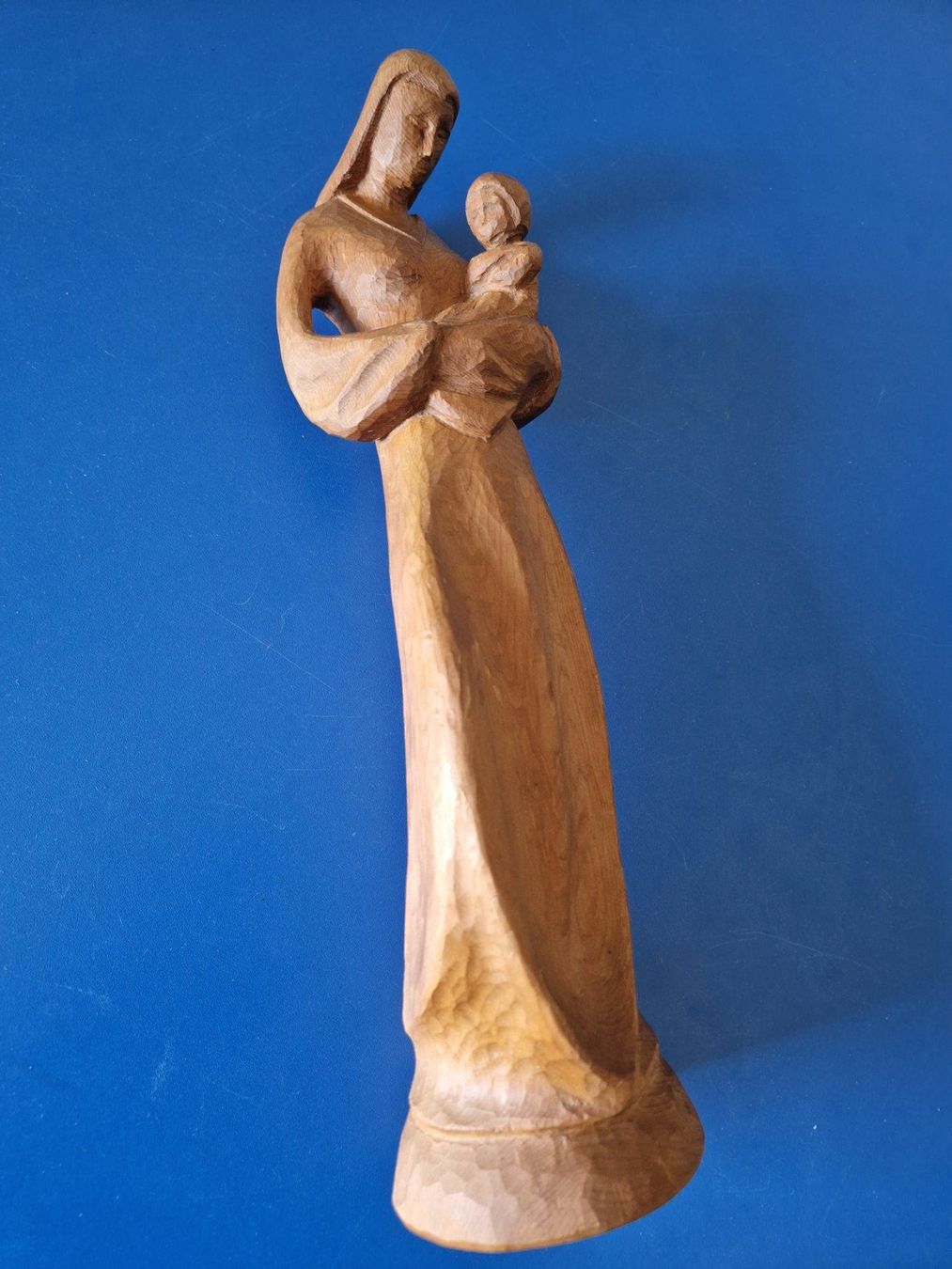 Sculptures & Statues: vintage Holz Skulptur Mutter mit Kind – D'occasion à Münchenbuchsee par Aare22 4