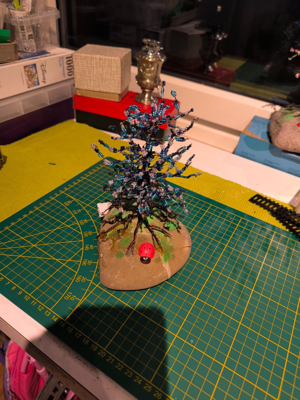 Tutte le decorazioni: Edler blauen Perlen Baum mit Licht – Usato da Zürich venduto da protea59 1