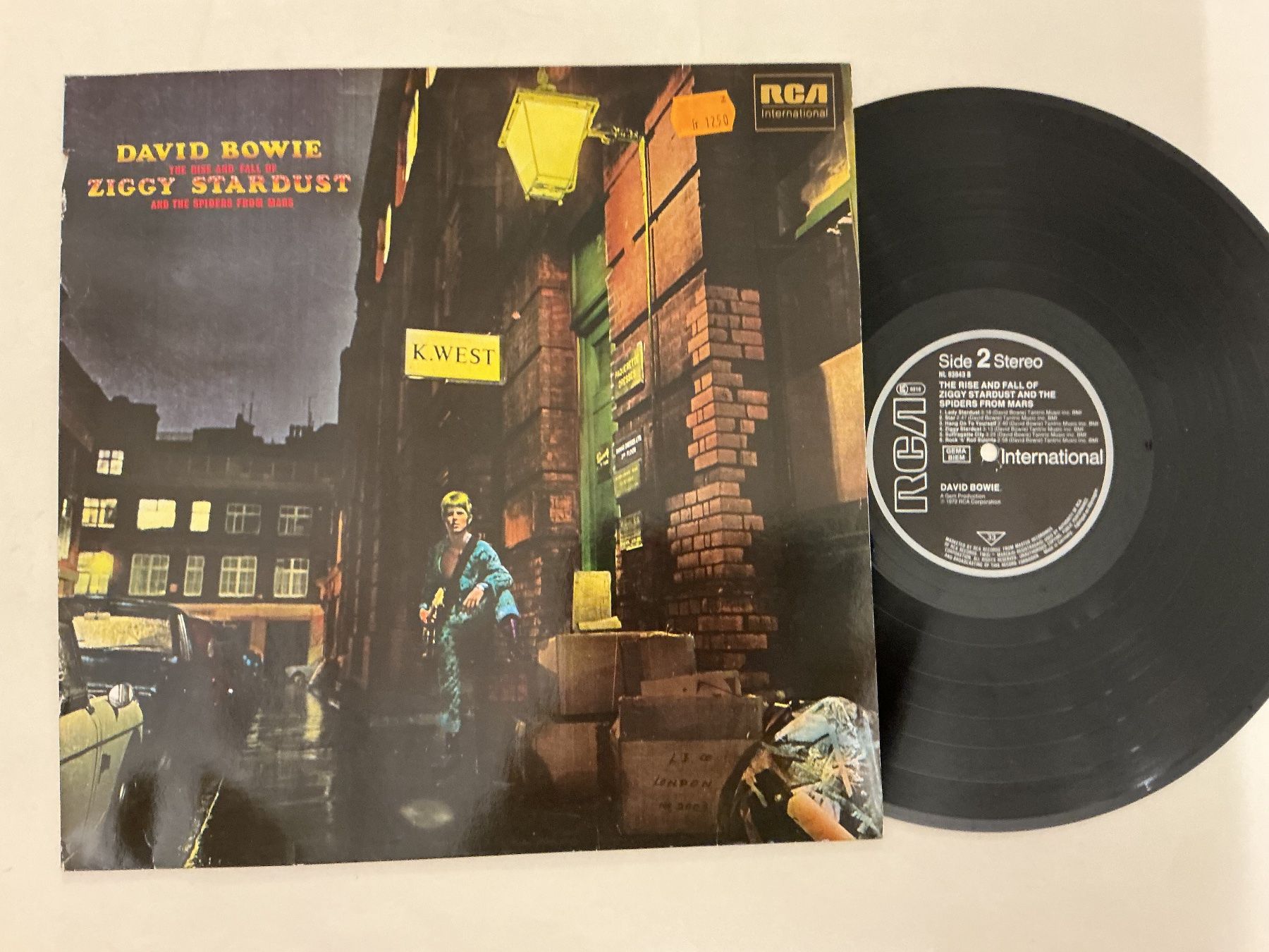 Dischi in vinile: David Bowie LP - Ziggy Stardust – Usato da Winterthur venduto da Tumko_7_Vinyl