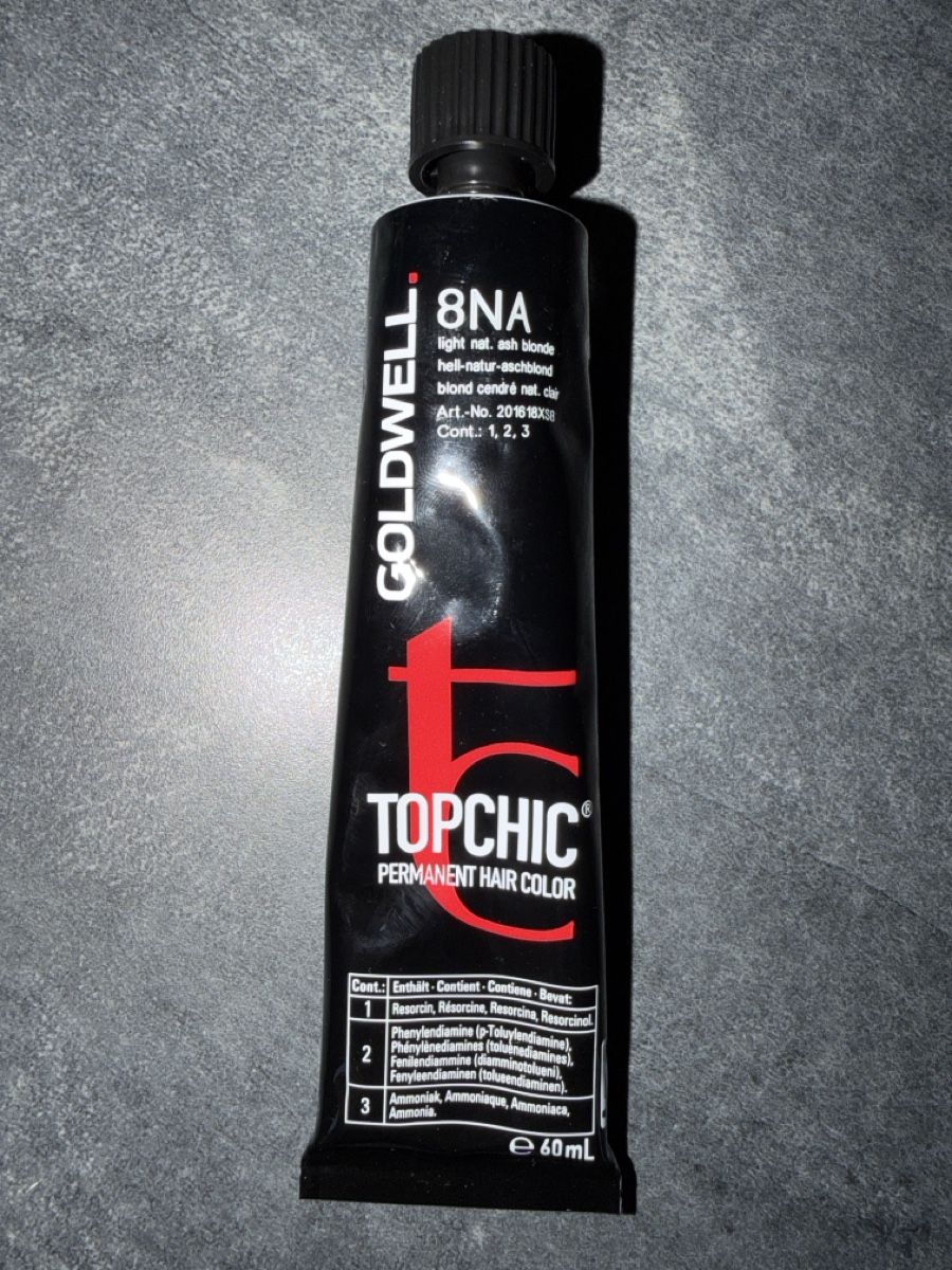 Tinte: Topchic 8NA Goldwell 45ml – Usato da Röschenz venduto da sar_k5r7