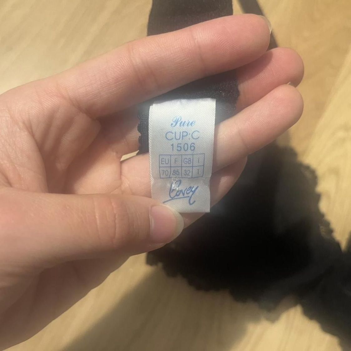 Sonstige Unterwäsche: Black Vintage Deadstock Lace Bra – Gebraucht aus Kriens von tiy_wxz5 4