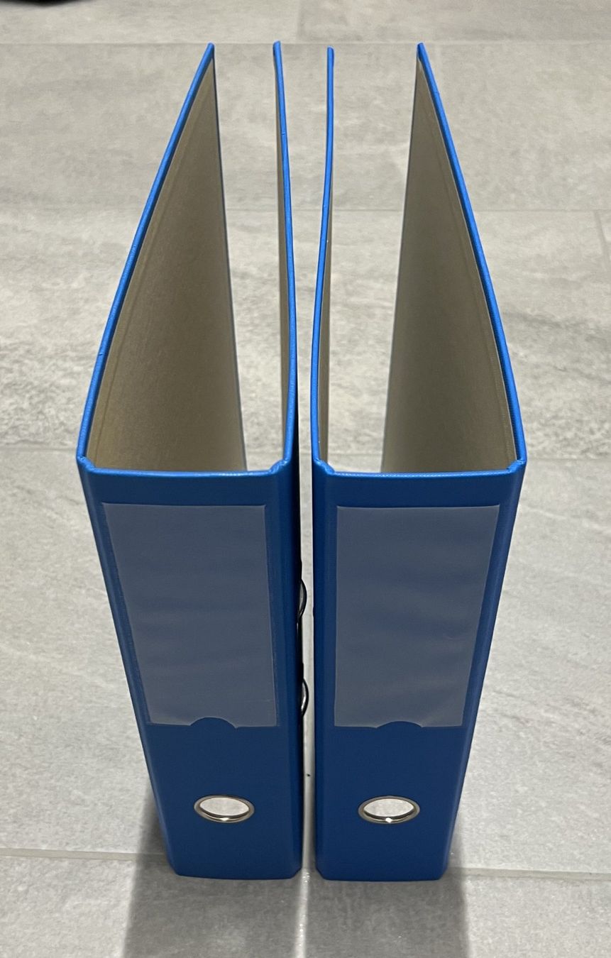 Raccoglitori: 2 Ordner A4 Hochformat blau – Usato da Leimbach TG venduto da easydiver87