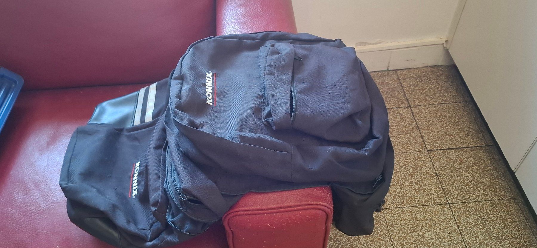 Decathlon Taschen: Sacoche de vélo decathlon – Gebraucht aus Carouge GE von mon_x9y7 9