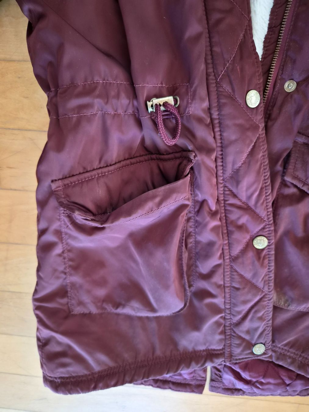 H&M Giacche & Cappotti: Winterjacke mit Fellkapuze, Grösse 152 – Usato da Buchrain venduto da mlrj-r 1