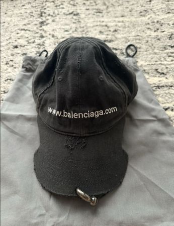 Balenciaga pirced cap
