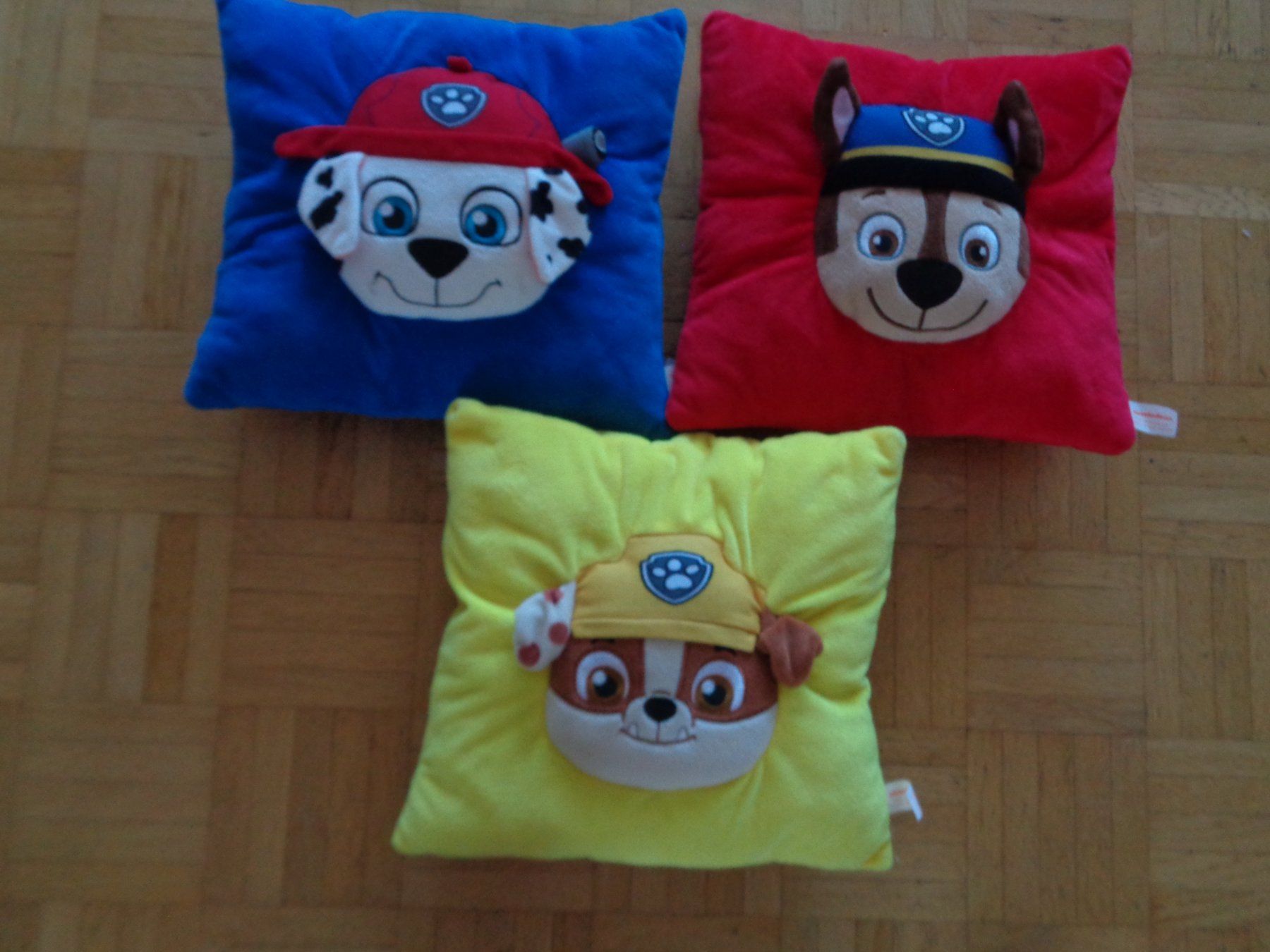 Cuscini: * Kissen Paw Patrol – Usato da Dietikon venduto da chroetli77
