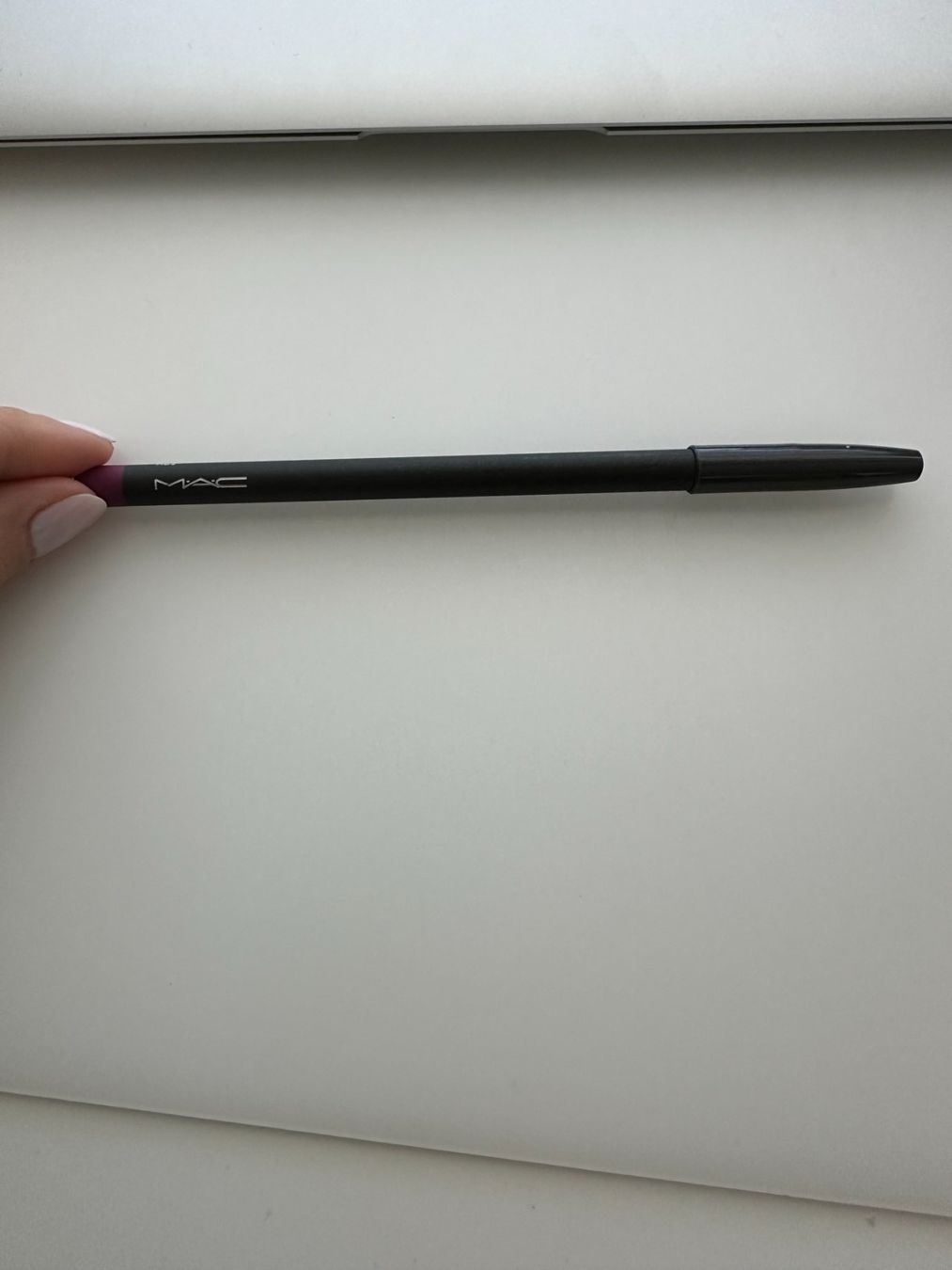 Mac Cosmetics Make-up: Mac lip pencil heroine – Usato da Courgevaux venduto da Qwertz111320