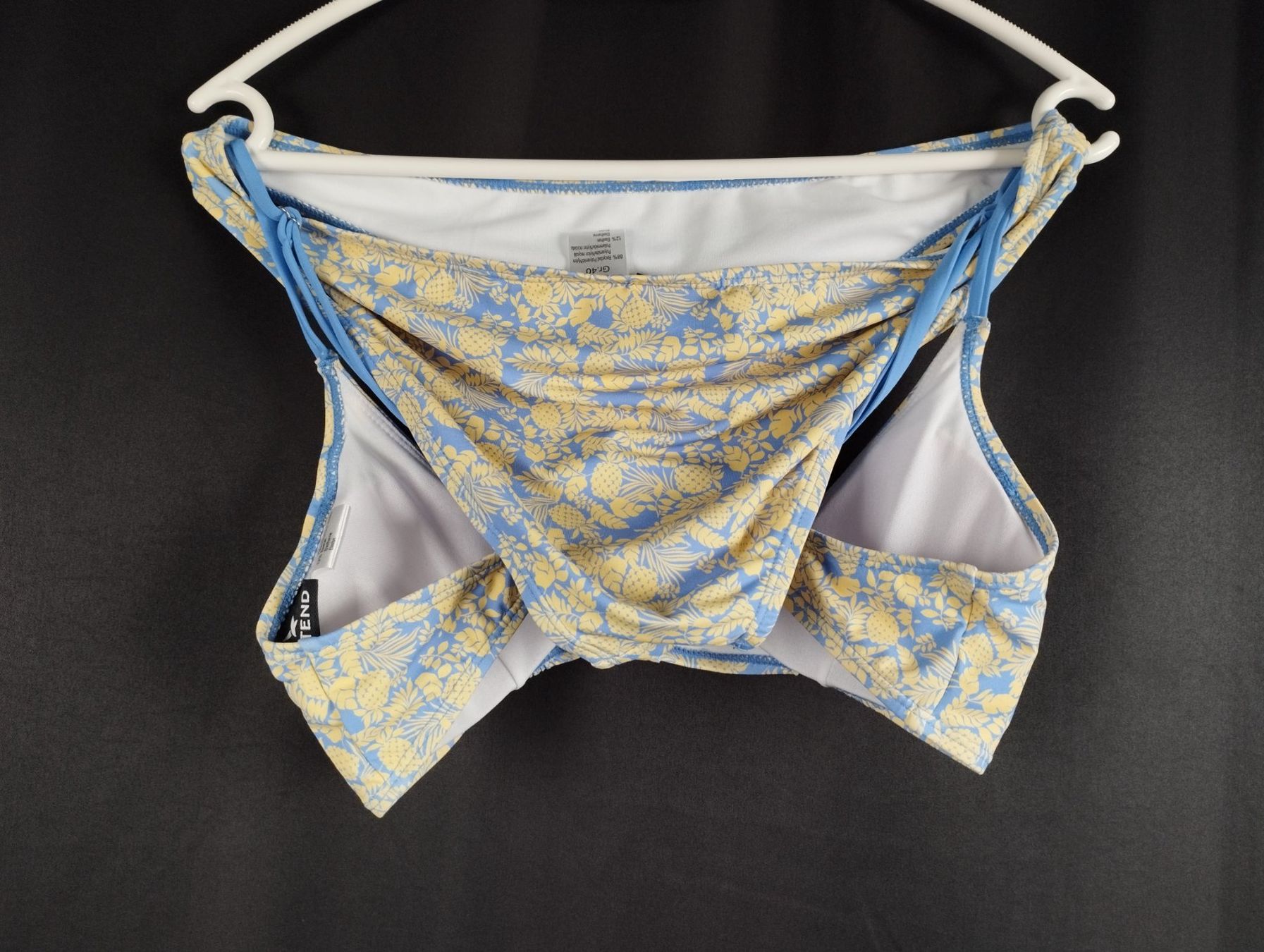 Badekleider & Bikinis: Bikini Blumenmuster blau/gelb Grösse 40 neu – Neu (gemäss Beschreibung) aus Schübelbach von Restwert_Schubelbach 1