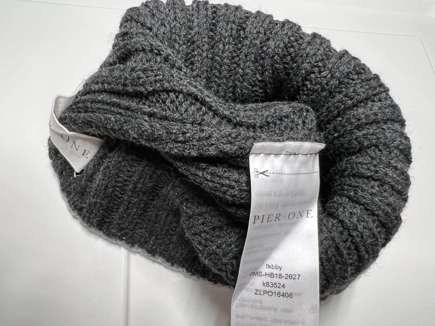 Chapeaux, bonnets & casquettes: Mütze Pier One – D'occasion à Alpnach Dorf par MiKoMarkt 2