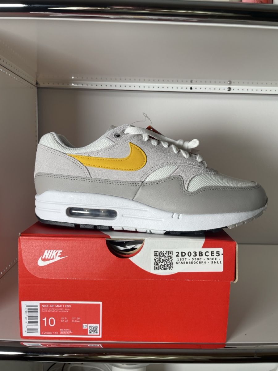 Nike Scarpe da uomo: Air Max 1 Grey/Yellow eu44 – Nuovo e nell'imballaggio originale da Wittenbach venduto da therealmoonstone