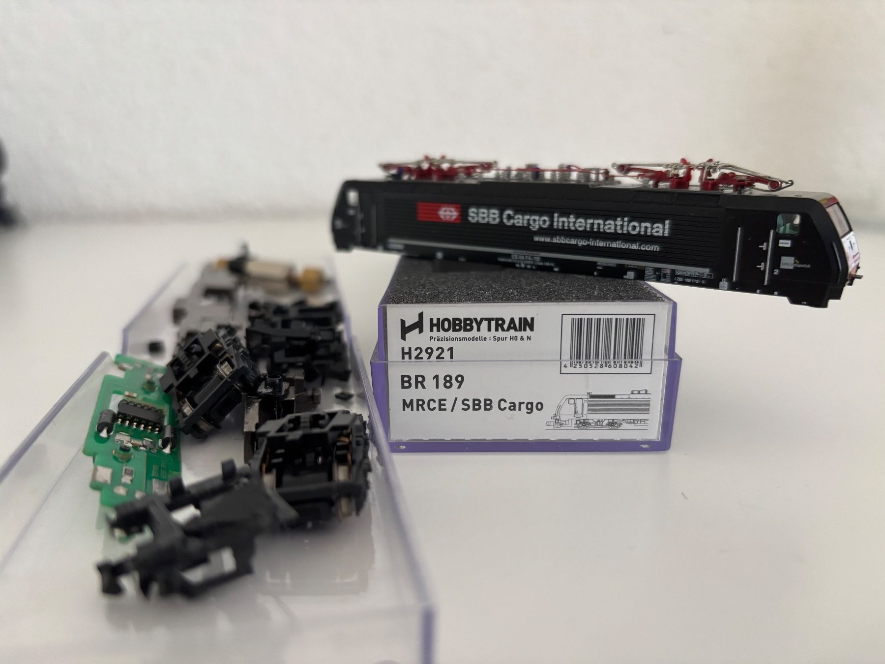 Hobbytrain Modellini di ferrovie: Spur n SBB Cargo International – Usato da Luzern venduto da Tlubrr