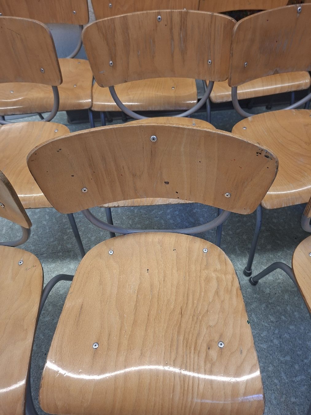 Stühle: 14 Kinderstühle – Gebraucht aus Wolhusen von matjm 2