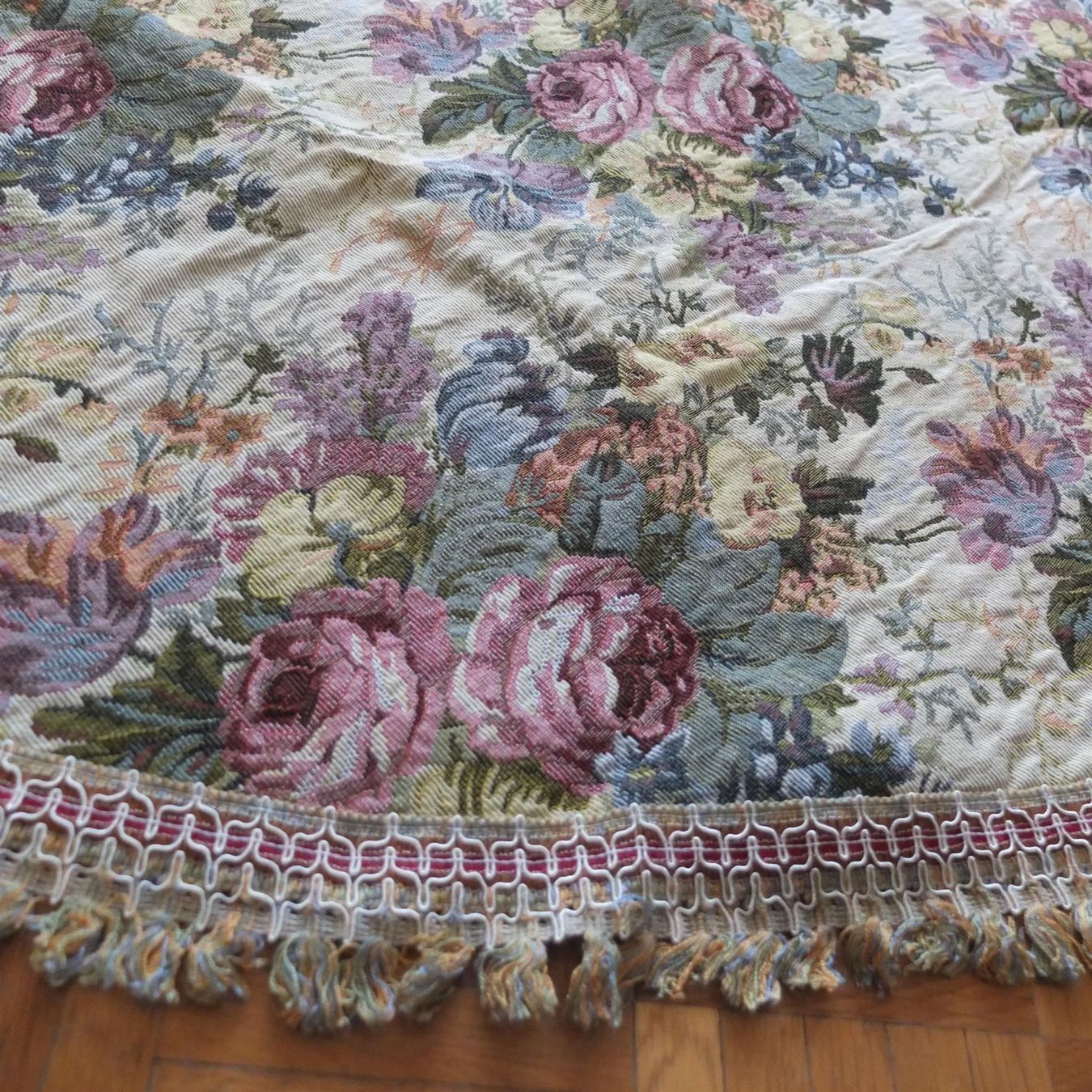 Stoffe: Vintage Goblein Tischdecke Rosen TOP – Gebraucht aus Meyrin von laservette99