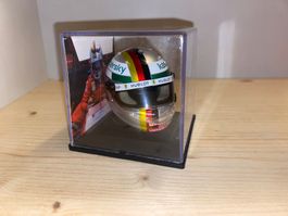 Ferrari Helm 1/5 Sebastian Vettel 2020