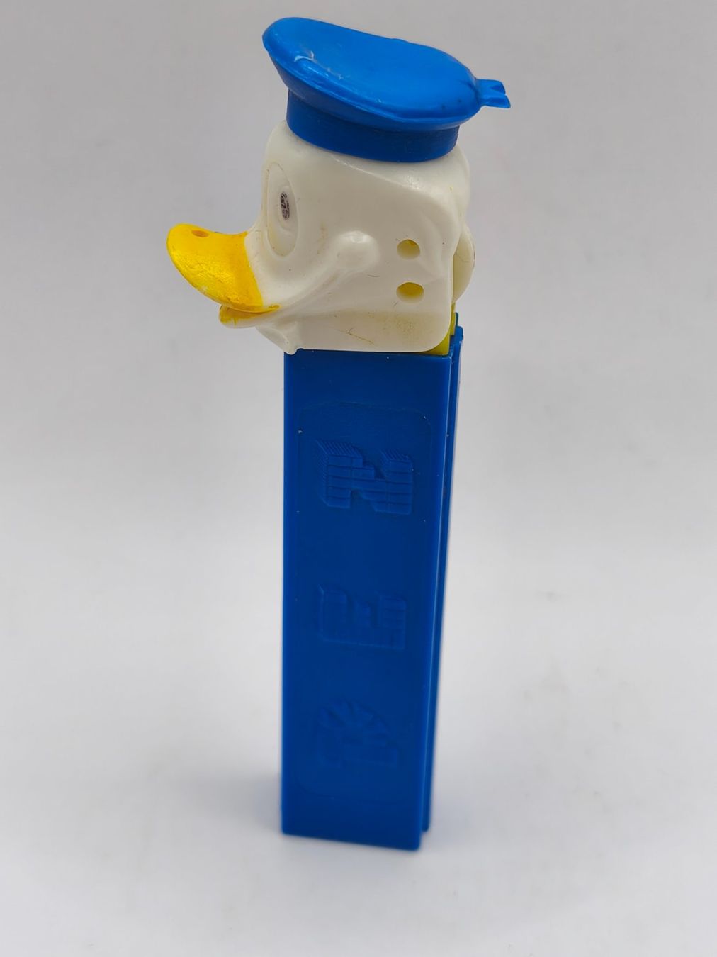 Pez Statuette: "Donald Duck" PEZ Spender 1977 - 1982 – Usato da Wettingen venduto da DaHa90 2