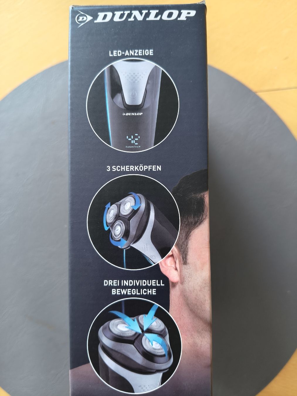 Rasoi & Lamette da barba: Aufladbarer Rotationsrasierer – Nuovo e nell'imballaggio originale da Basel venduto da Malana24 1