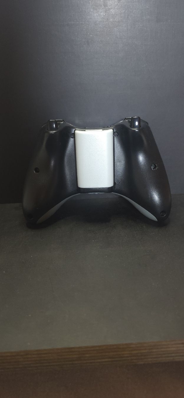 Controller: Xbox 360 Controller schwarz original gebrauchter Zustand – Usato da Eggiwil venduto da not_qhp7 1