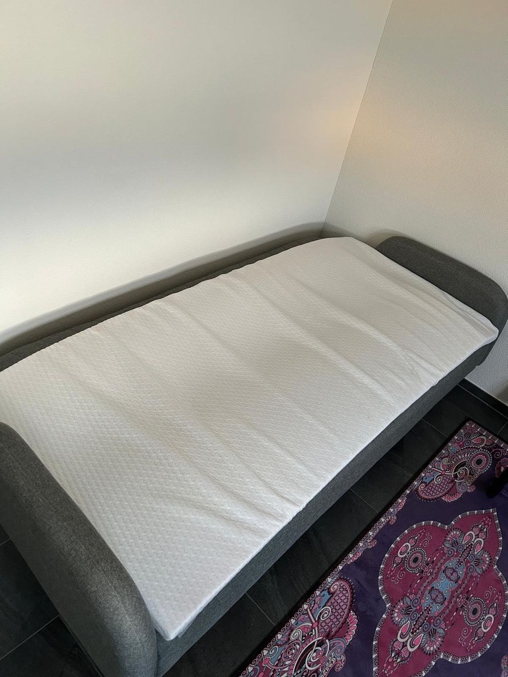 Divani: Schlafsofa, neuwertig, nicht gebraucht – Usato da Männedorf venduto da DavidRubeli 2
