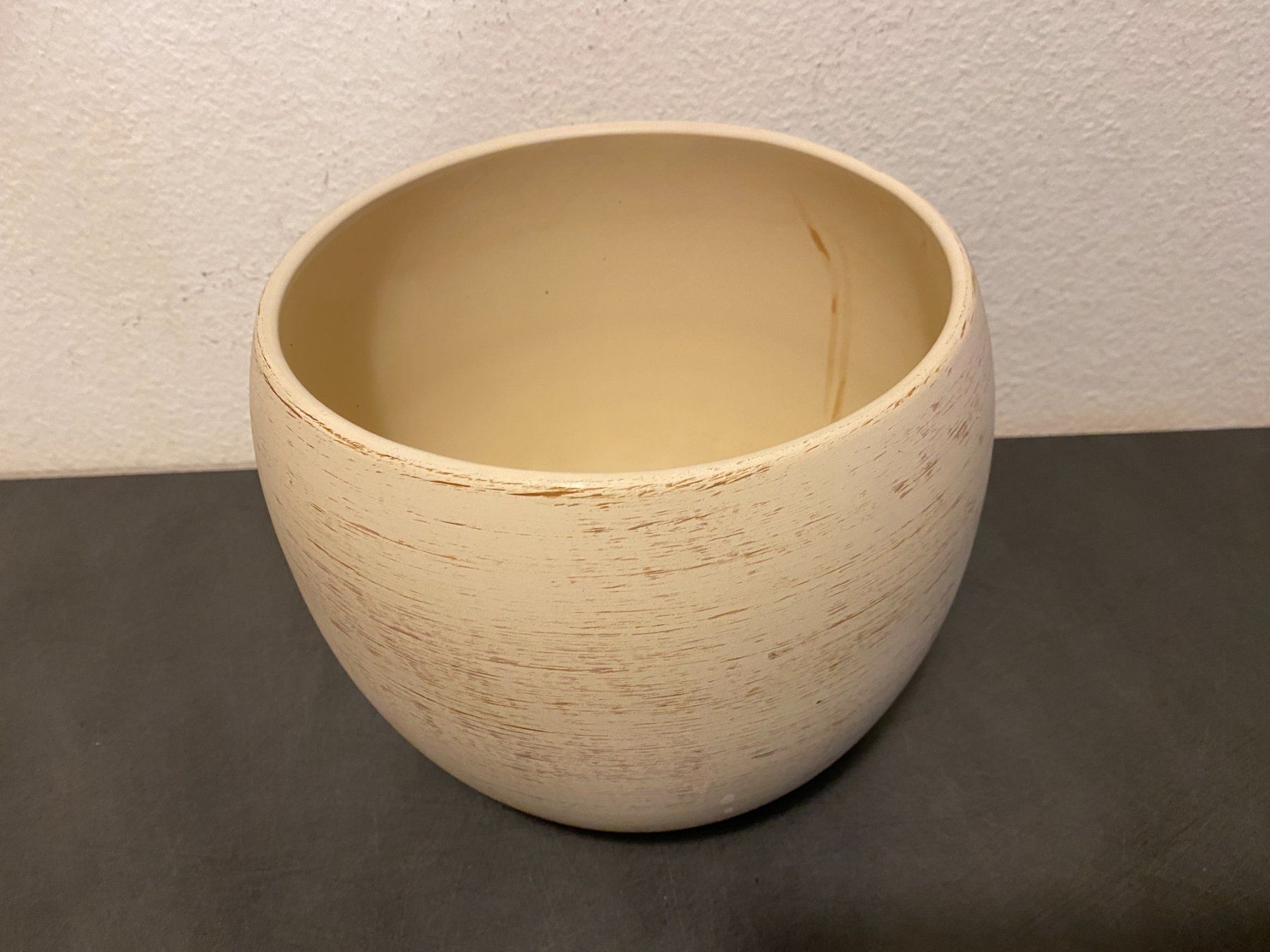 Vasi per fiori: Blumentopf aus Thon ( Kaum gebraucht) – Usato da Basel venduto da VinylLover68 3
