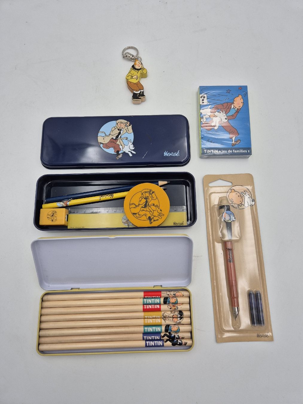 Fumetti: lot boîtes à crayons Tintin – Usato da Chambrelien venduto da Zebz 1