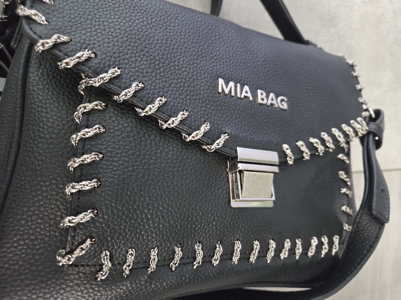Borse da donna: original MIA BAG echte leder tasche black – Nuovo (secondo la descrizione) da bellinzona venduto da zeus6535 3