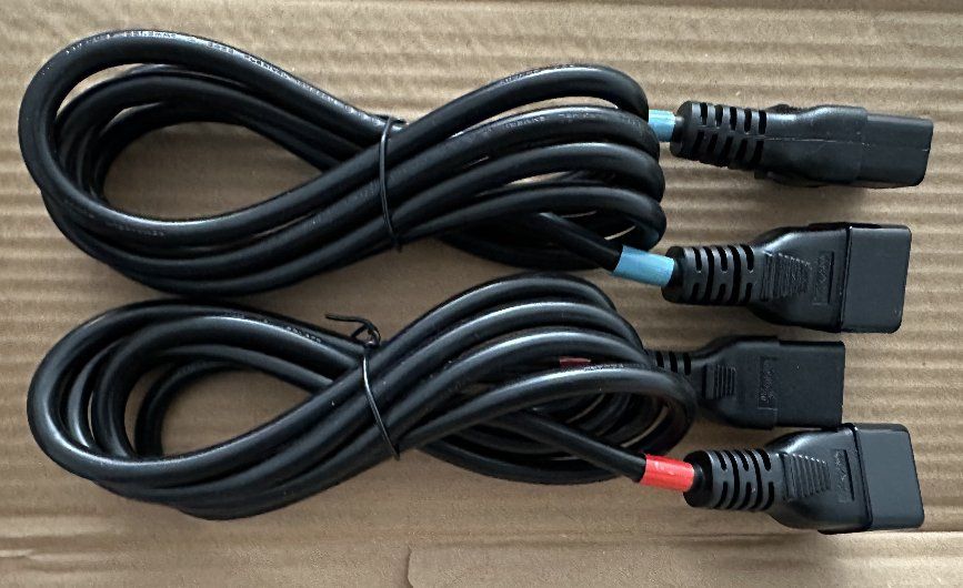 Kabel: 2x Rallonges / Câbles C19 - C20 – Gebraucht aus Morges von jjoo