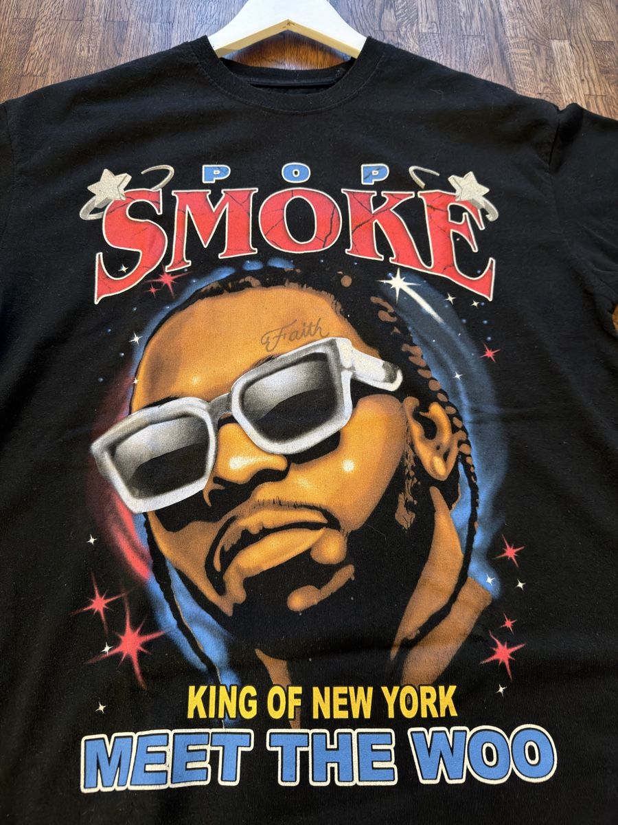 Pull&Bear T-Shirts: Pop Smoke T-Shirt Pull&Bear – Neu (gemäss Beschreibung) aus Ebnat-Kappel von Buchiworldwide 1