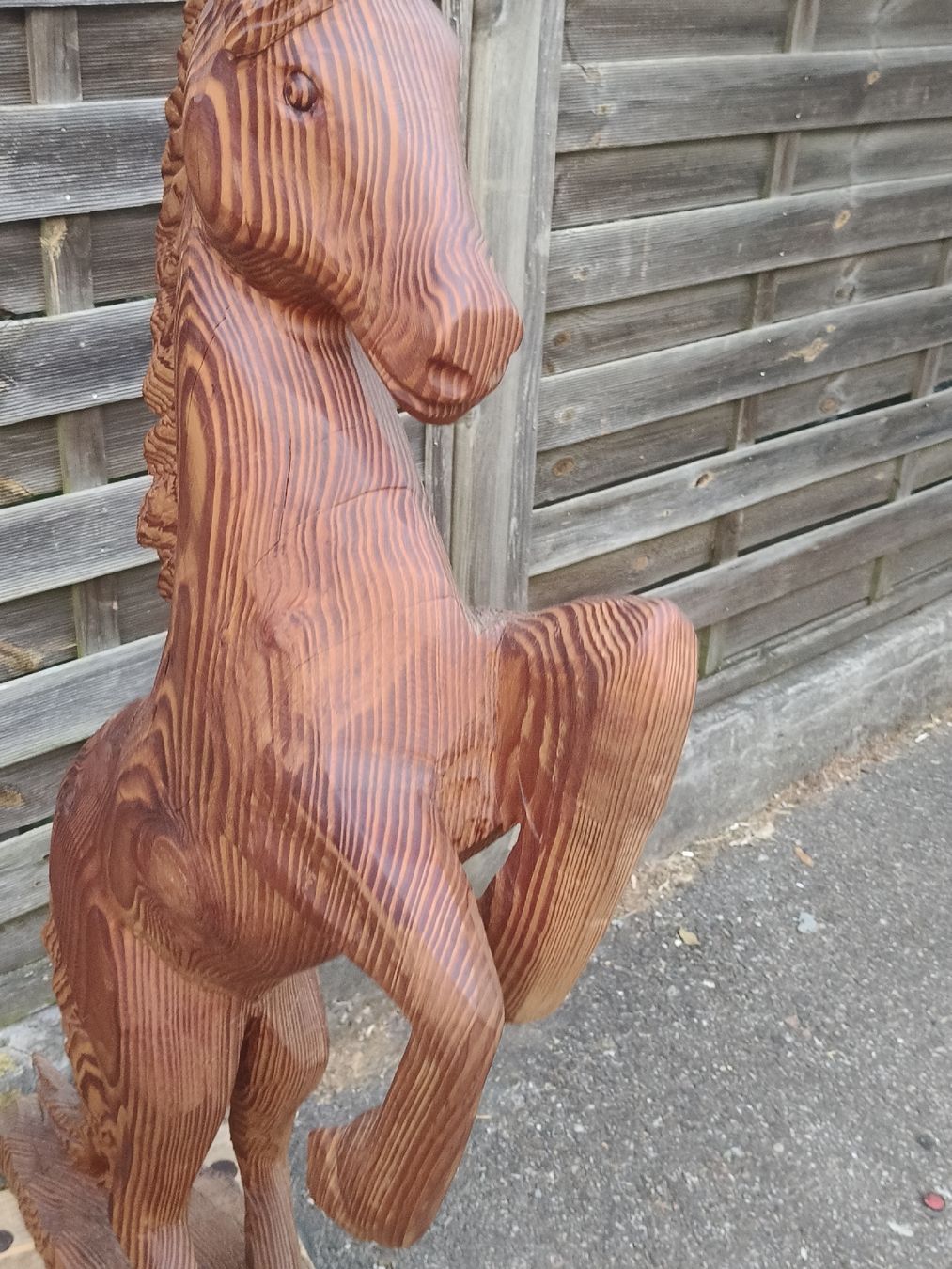 Sculptures & Statues: Massive Holzskulptur, Pferd  – D'occasion à Zwingen par inf_2blh 1