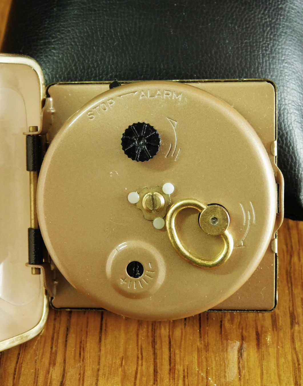 Réveils: Vintage Mini Working Wehrle Wecker. – D'occasion à Emmenbrücke par Ulisse-22 2