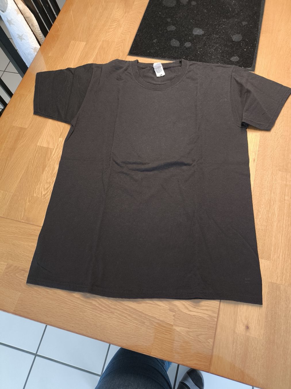 T-shirt: T'shirts Gr.M – Usato da Burgdorf venduto da Ropajesi 1
