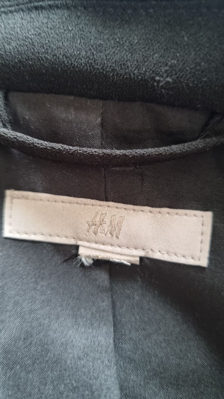 H&M Giacche: Schicker Blazer von H&M, Grösse L – Usato da Glattbrugg venduto da Hamburgstadt 5