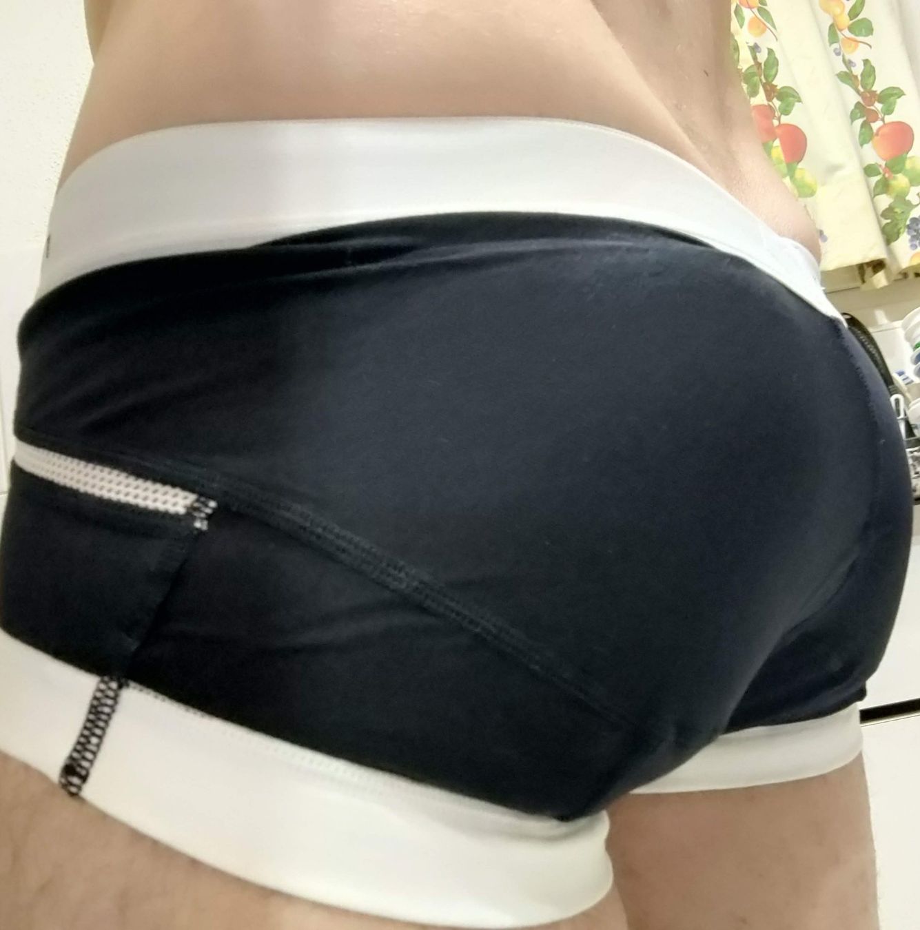 Biancheria intima: Undies Pants tiefe Taille Gr.L, 84 cm – Nuovo e nell'imballaggio originale da Bronschhofen venduto da happynews2018 2