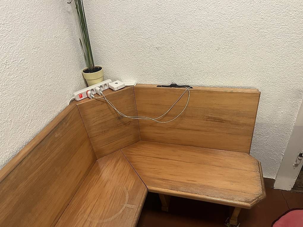 Panchine: Eckbank Holz – Usato da Biel/Bienne venduto da schoubi 1
