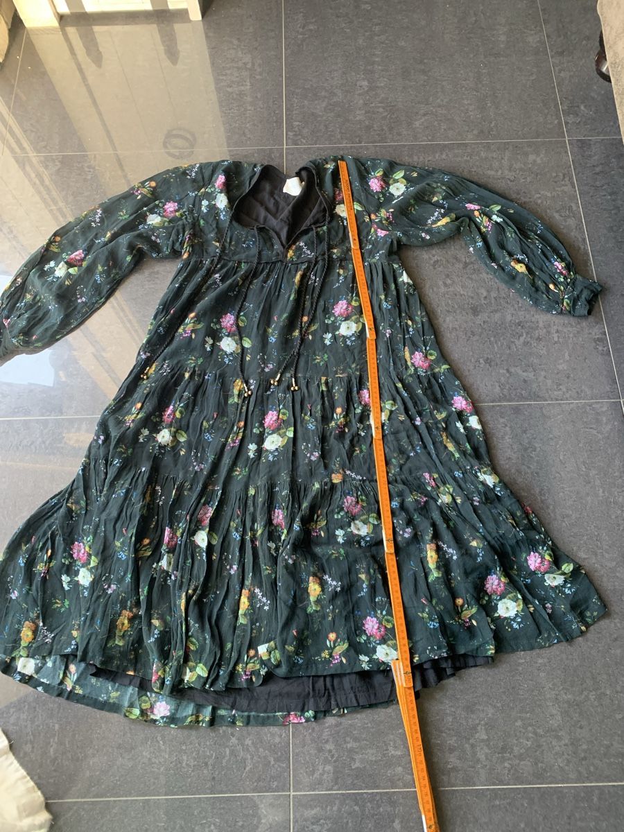 Vestiti: Charlie Joe Kleid – Usato da Bergdietikon venduto da zor_856j 4