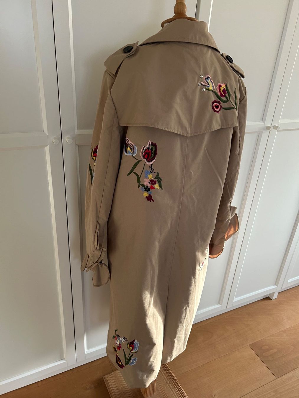 Zara Cappotti: Trenchcoat Mantel Zara – Usato da Luzern venduto da lou4444 1
