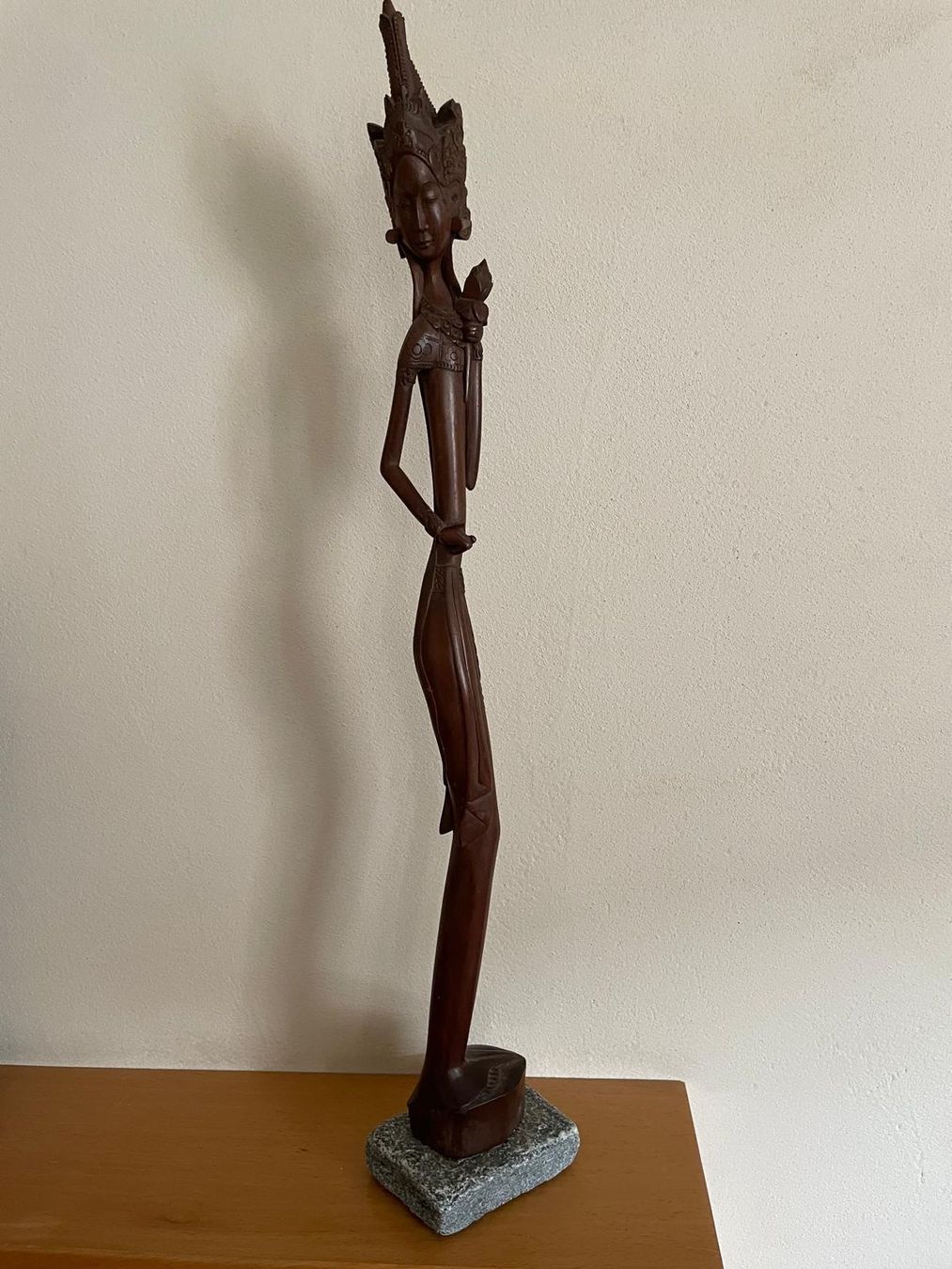 Statuette: 3 Holzfiguren aus Bali, Handarbeit – Usato da Schwerzenbach venduto da Tamama 1