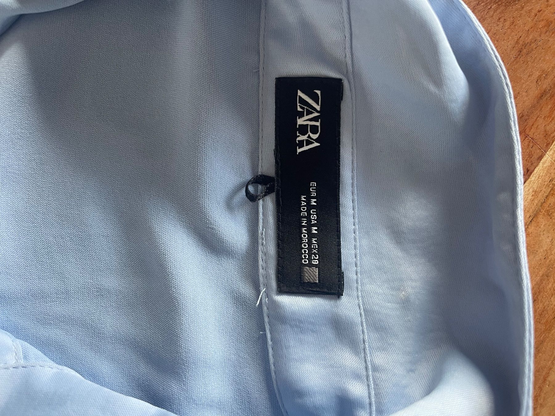 Zara Camicette: ZARA Satin-Bluse, hellblau,  Grösse M – Usato da Wangen b. Olten venduto da VeraHa 2