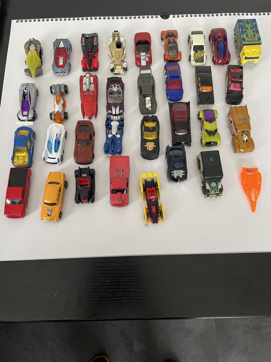 Hot Wheels Giocattoli: Hot Wheel s Auto Konvolut  32 Stk – Usato da Uttwil venduto da Mirabellablau 3