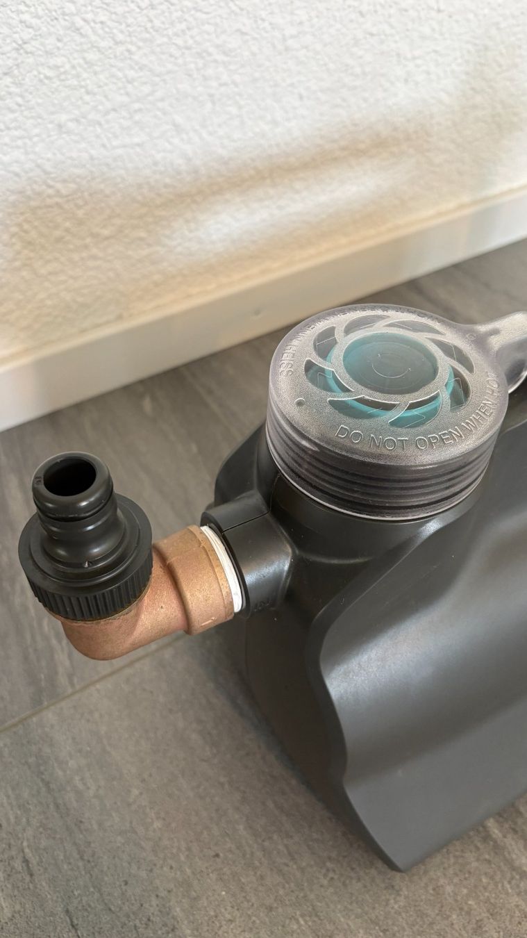 Gardena Pompe & Parti di ricambio: Gardena Pompe d'arrosage de surface 5600 Silent+ – Usato da Savièse venduto da igolden4 4