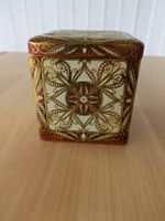 Vintage Blechdose mit Ornamenten, dekorativ & praktisch!