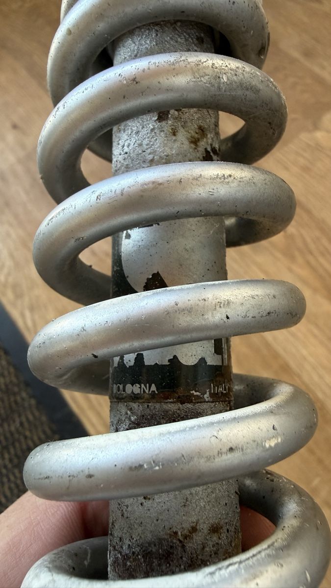 Yamaha Alle Motorradersatzteile: Yamaha Jog Stossdämpfer – Gebraucht aus Däniken SO von sunnyresales 1