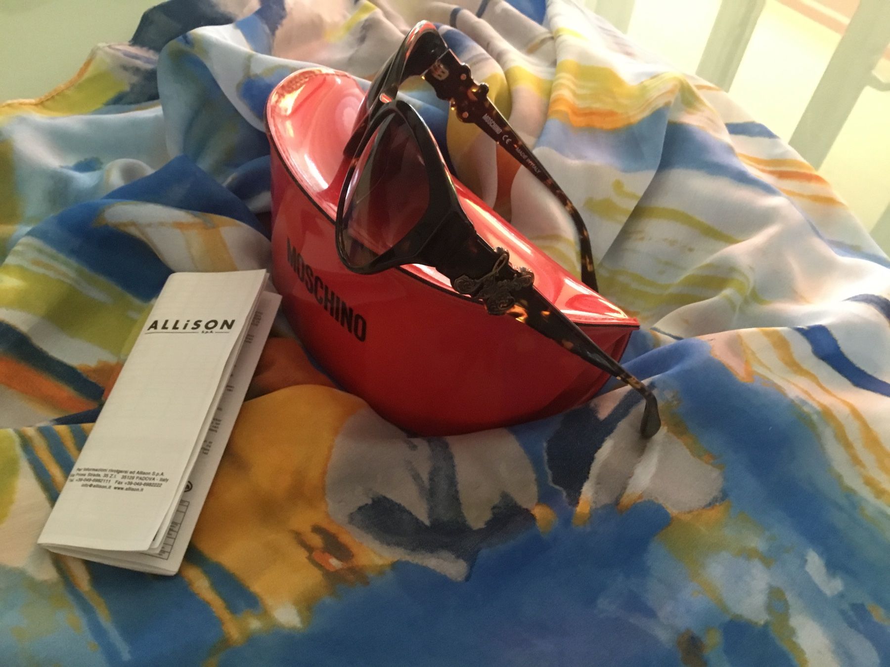 Moschino Brillen & Gläser: Moschino-Sonnenbrille – Neu (gemäss Beschreibung) aus Näfels von ale_c9qn 1