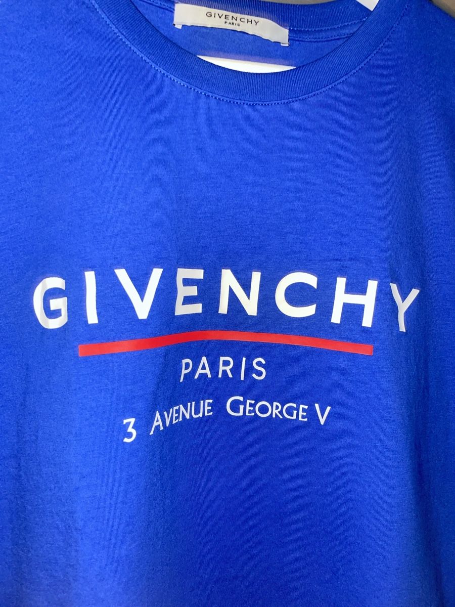 Givenchy T-shirt: Givenchy T-Shirt Damen S NEU – Nuovo (secondo la descrizione) da Zürich venduto da pacta_sunt_servanda 3