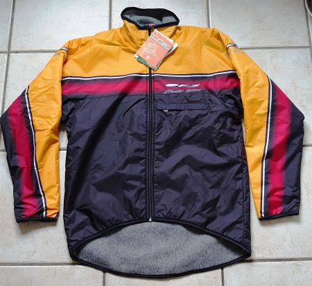 OF3 - Jacke aus Scotchgard/ Breath