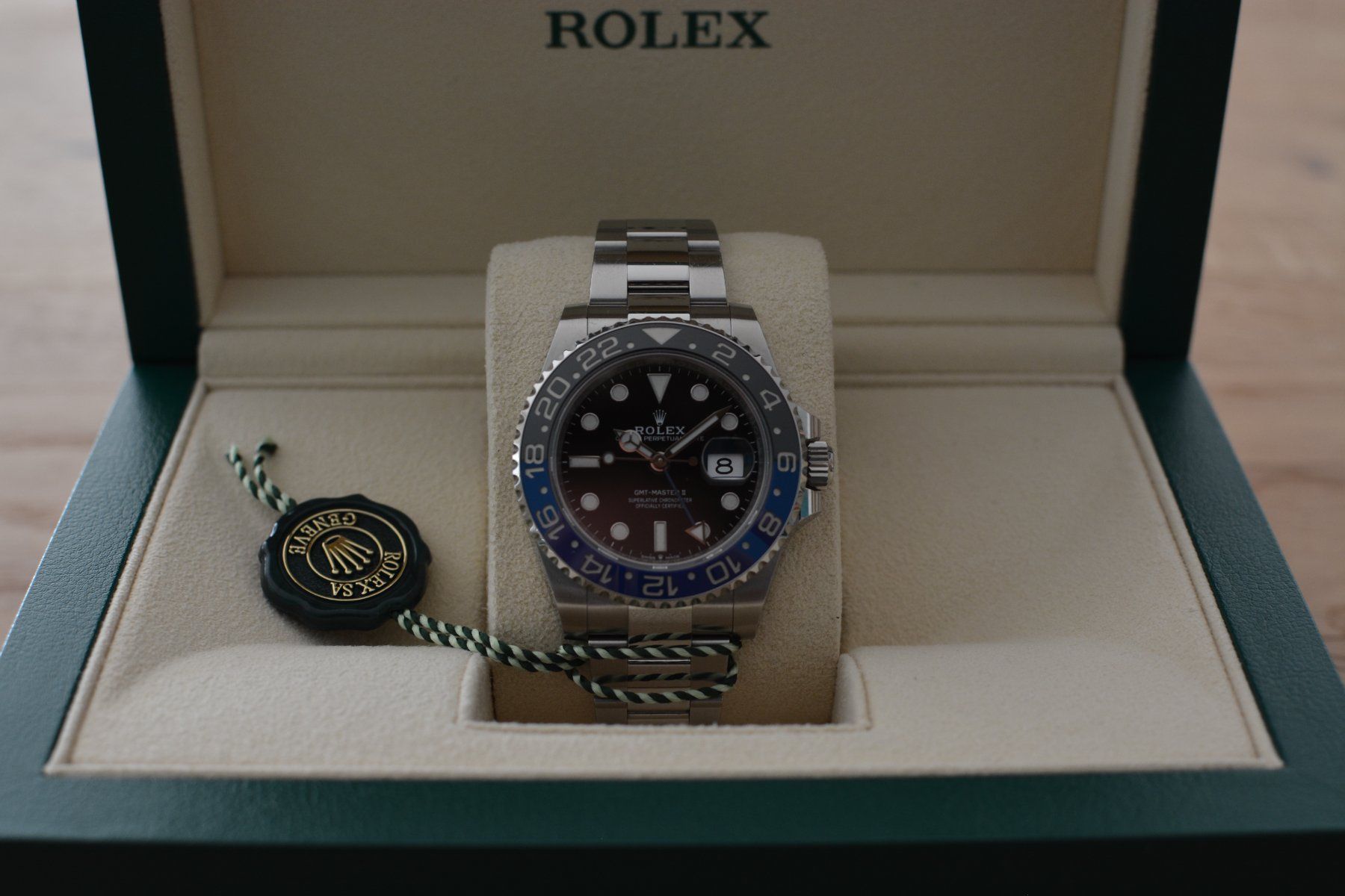 Rolex Uhren: ROLEX GMT Master II – Gebraucht aus Pully von OnTime 1