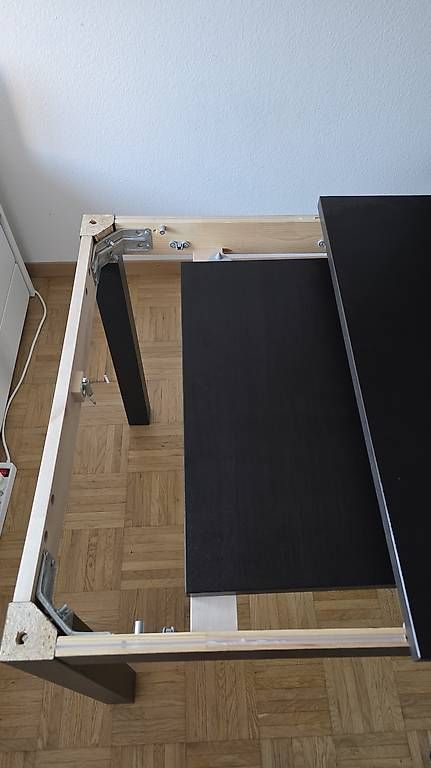 Tavoli: IKEA Bjursta Ausziehtisch Schwarz  – Usato da Zürich venduto da erz_j869 2