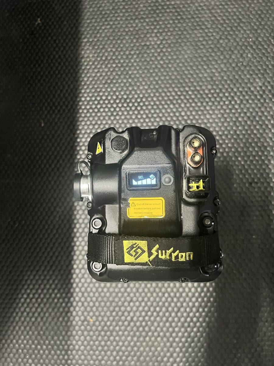 Sur-Ron Batterie: Sur-Ron Light Bee Akku 60V 32Ah defekt – Difettoso da Riedtwil venduto da ste_6ft2 3